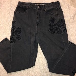 American Eagle embroidered mom jeans